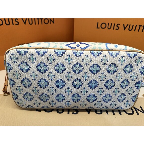 NIB Louis Vuitton Neverfull MM By The Pool Blue M11263 With Pouch 💯% Authentic - Picture 8 of 16
